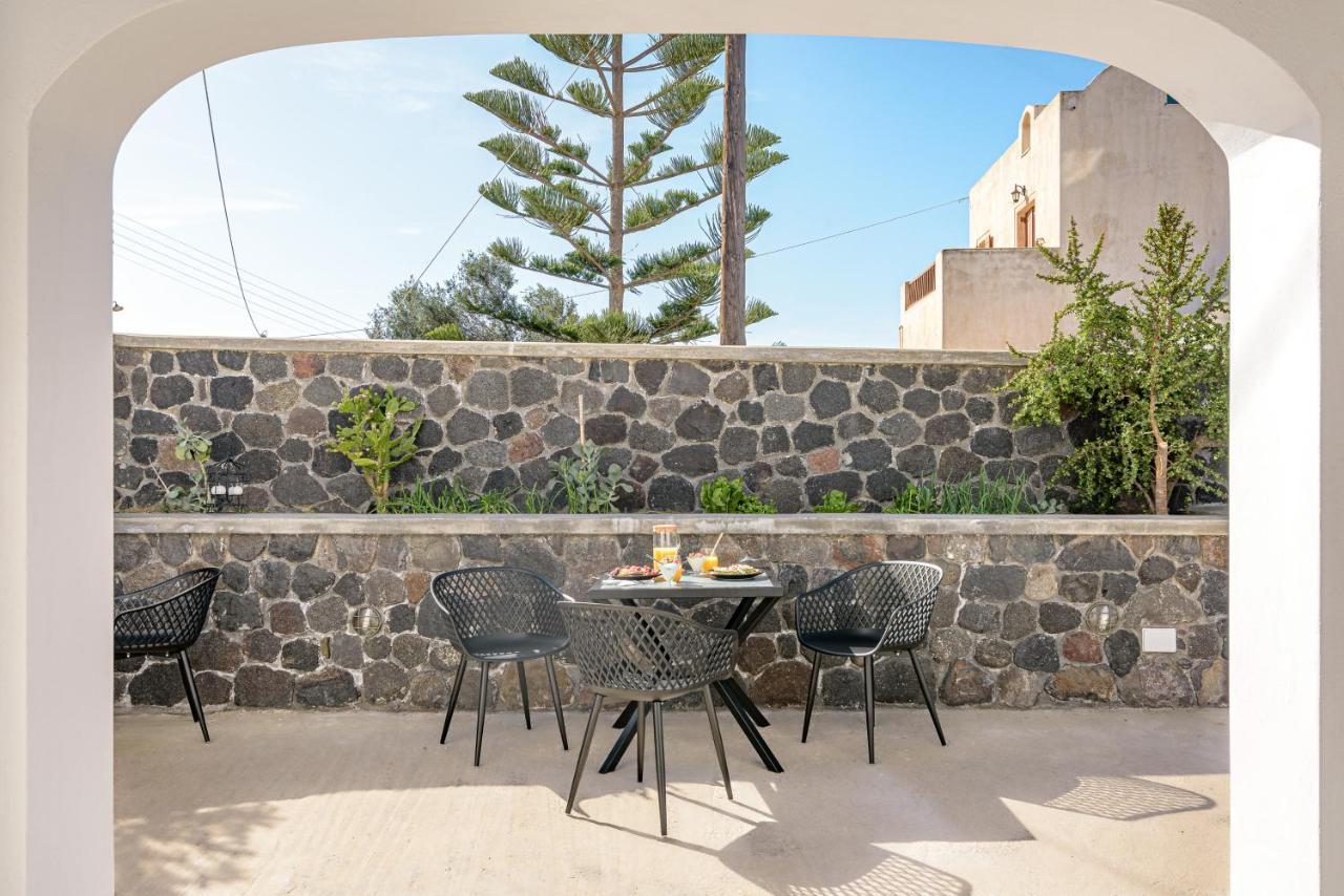 Thealos Santorini Pýrgos Exteriér fotografie